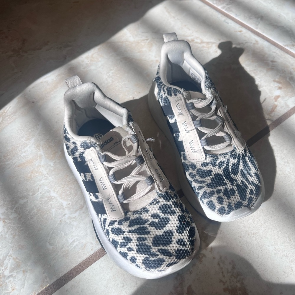 Adidas Girls running shoe
